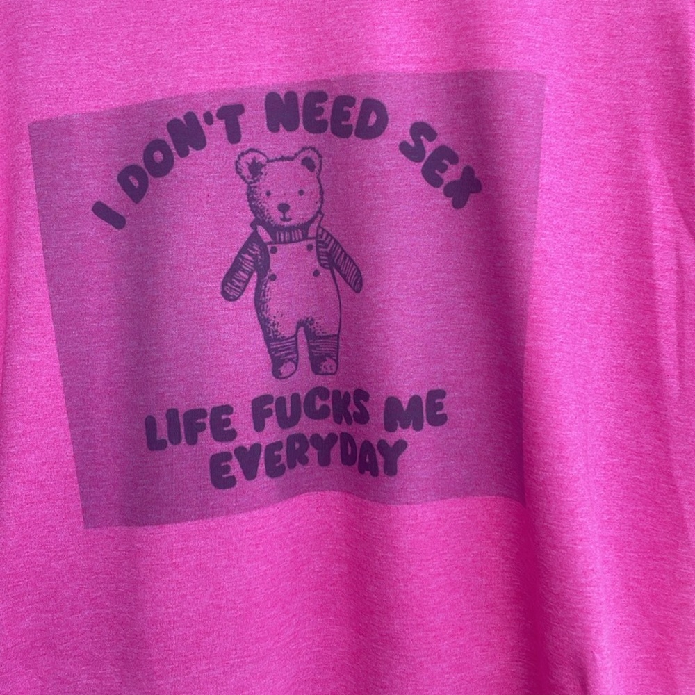 New Tshirt - Picture 3 of 5